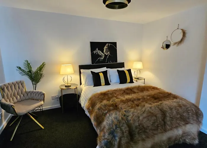 Deluxe Town Centre Studio Stevenage
