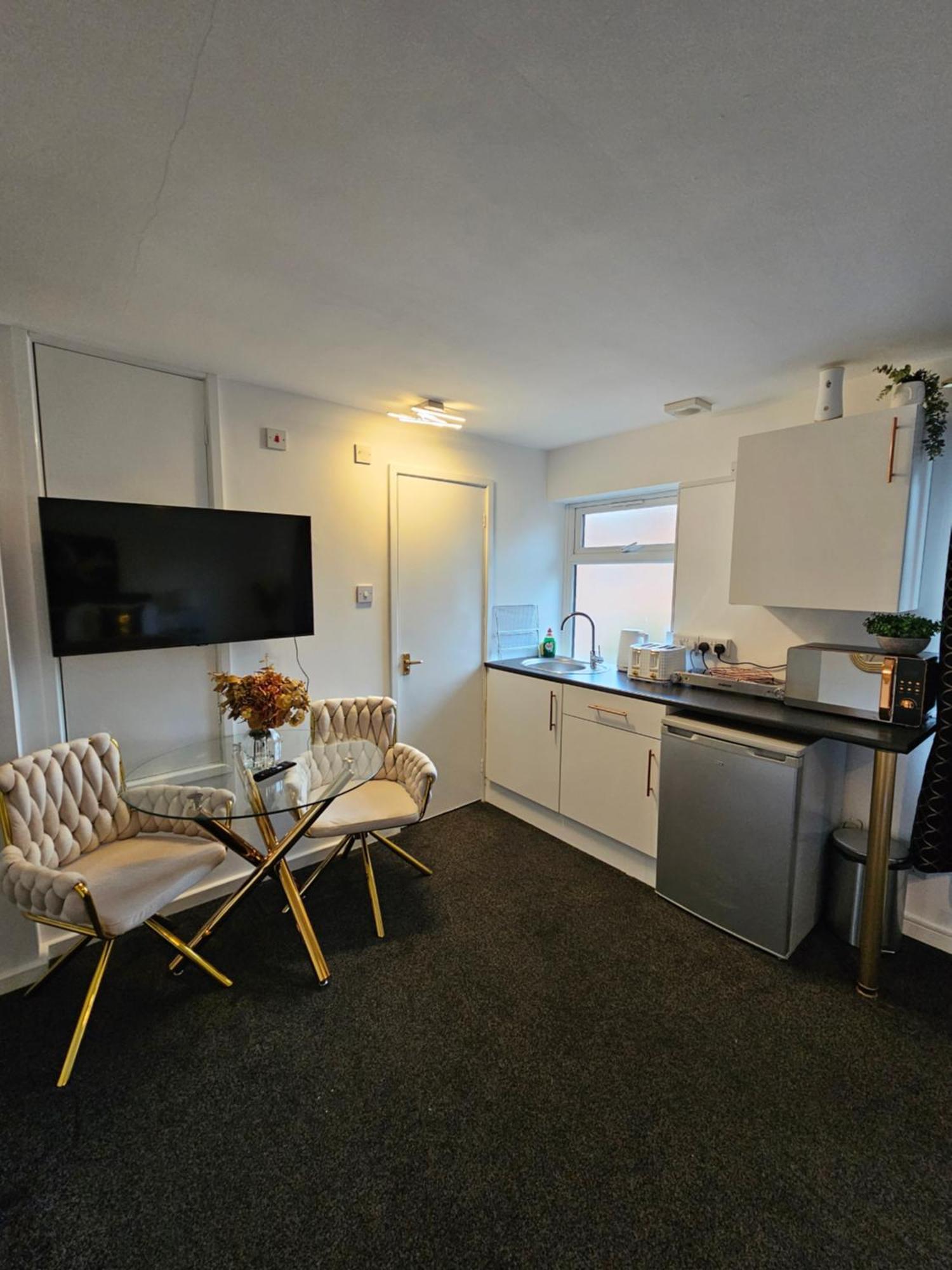 Deluxe Town Centre Apartment Stevenage